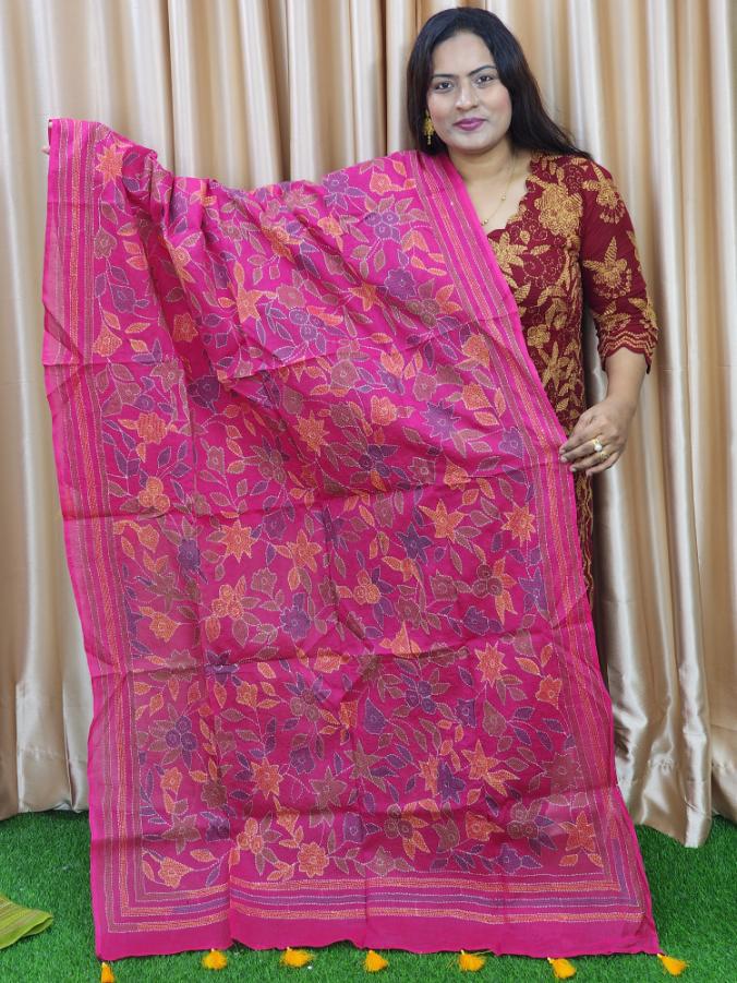 Elegant Magenta Kantha Work cotton orna, perfect for namaz or gifting. Available in 2.5 hat and 5 hat sizes. Premium Pride cotton,artisan-crafted with care