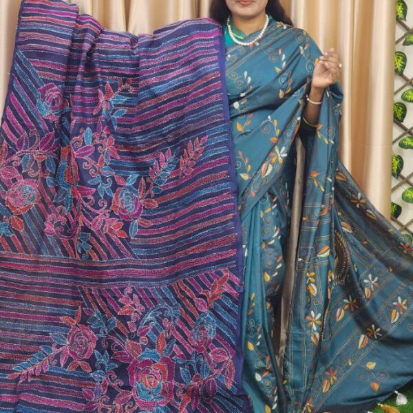 Elegant Blue Kantha Work cotton orna, perfect for namaz or gifting. Available in 2.5 hat and 5 hat sizes. Premium Pride cotton,artisan-crafted with car
