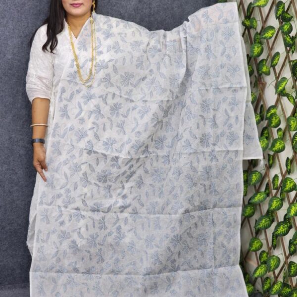 “Pure cotton white orna – a perfect gift for elders