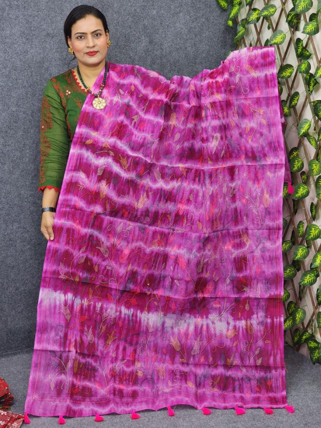 Hand Embroidered suti orna