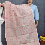 হাতের কাজের সাদা ওড়না