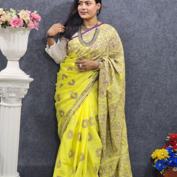 Women Wear Lucknow Cotton Saree