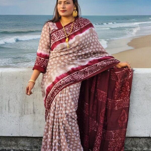 বাটিক সিল্ক শাড়ি - Mid Budget Luxury Saree