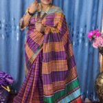 তাঁতের তৈরি গামছা শাড়ী