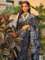 সিল্ক বাটিক শাড়ি - Black And White Saree WIth Hijab - Image 4