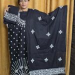 Black color Gujarati 3 pis